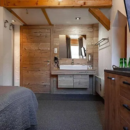 Thelounge ホテル バーワング