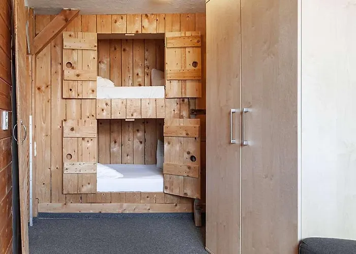 Thelounge バーワング