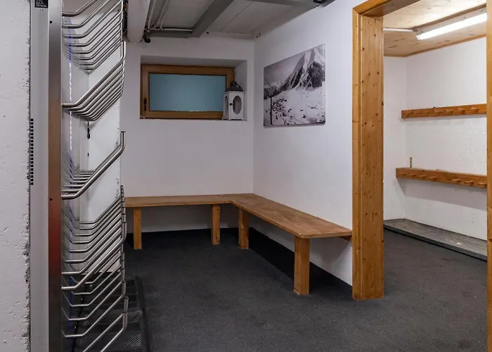 Thelounge Отель 3*